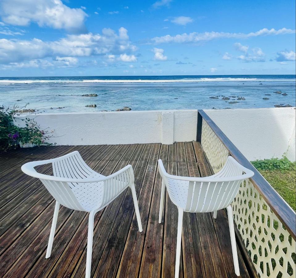 Villa Maimouna Les Pieds Dans L'Eau Saint Pierre Exterior photo
